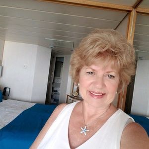 Meet your Posher, Barbara